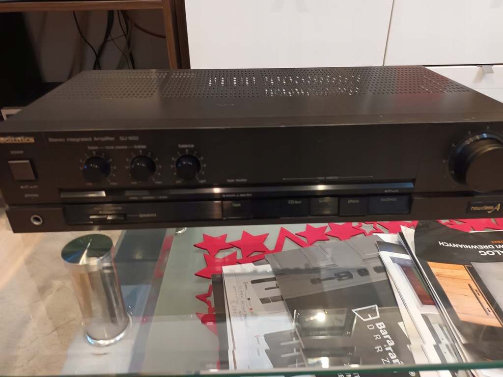 WZMACNIACZ TECHNICS SU-600