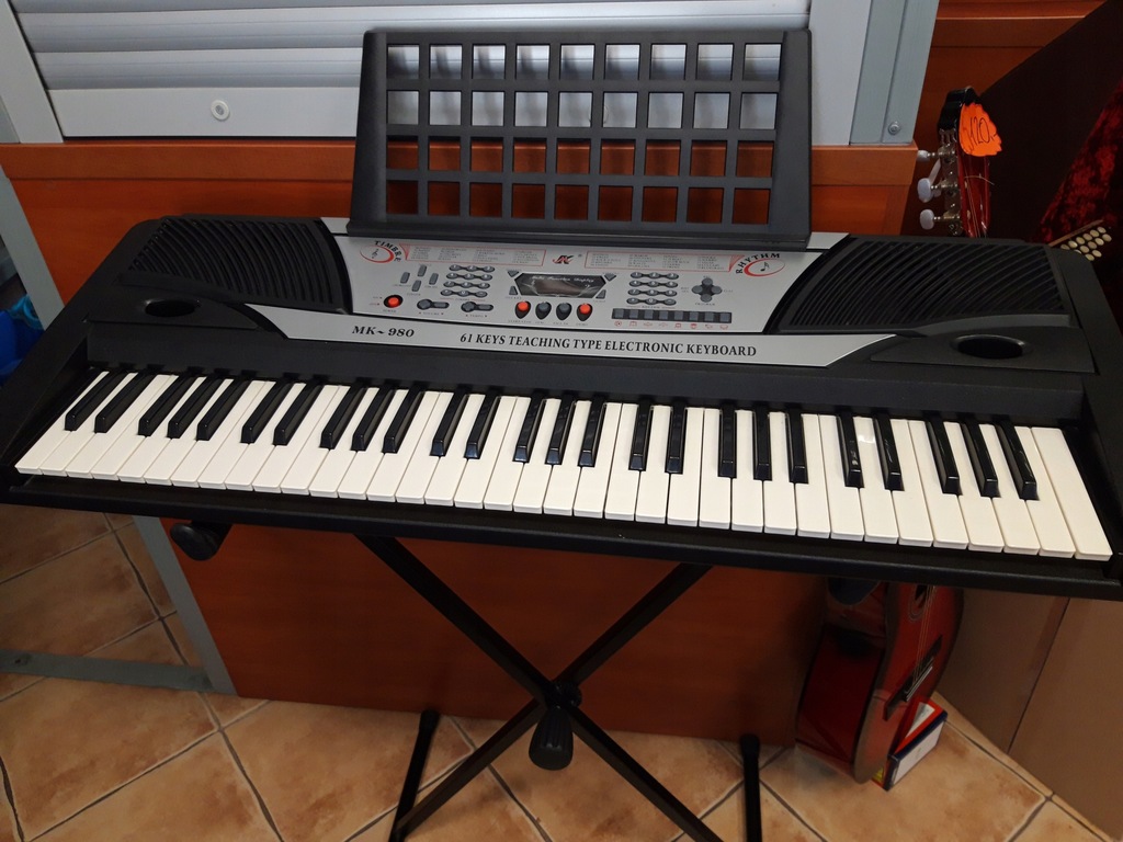 Organy/Keyboard MK 980