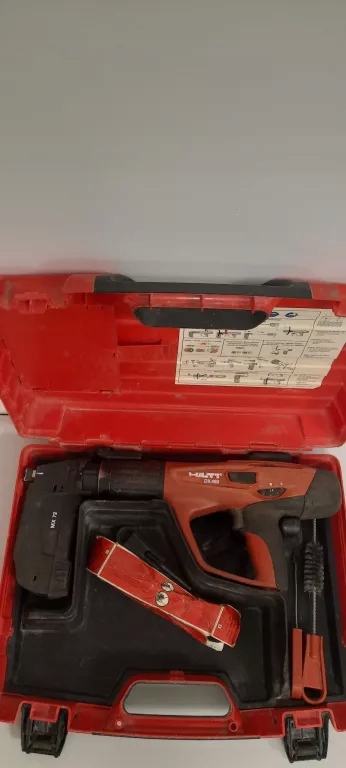 OSADZAK GWOŹDZIARKA HILTI DX 460