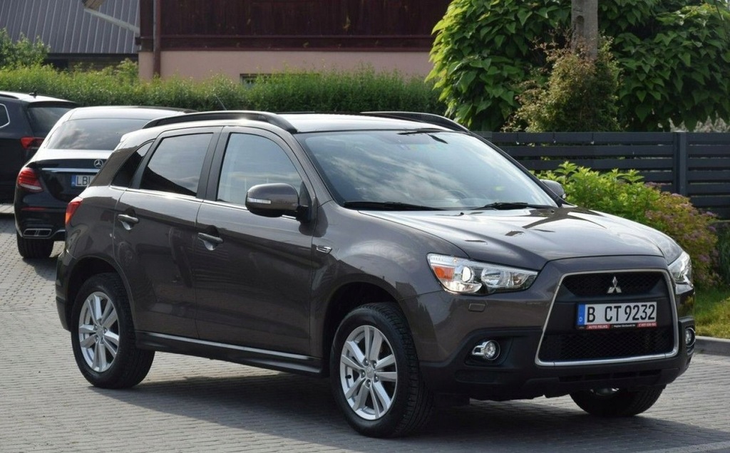 Mitsubishi ASX 1.6B Klima Panorama Dach Hak Sprowadzony Oplacony 1.6
