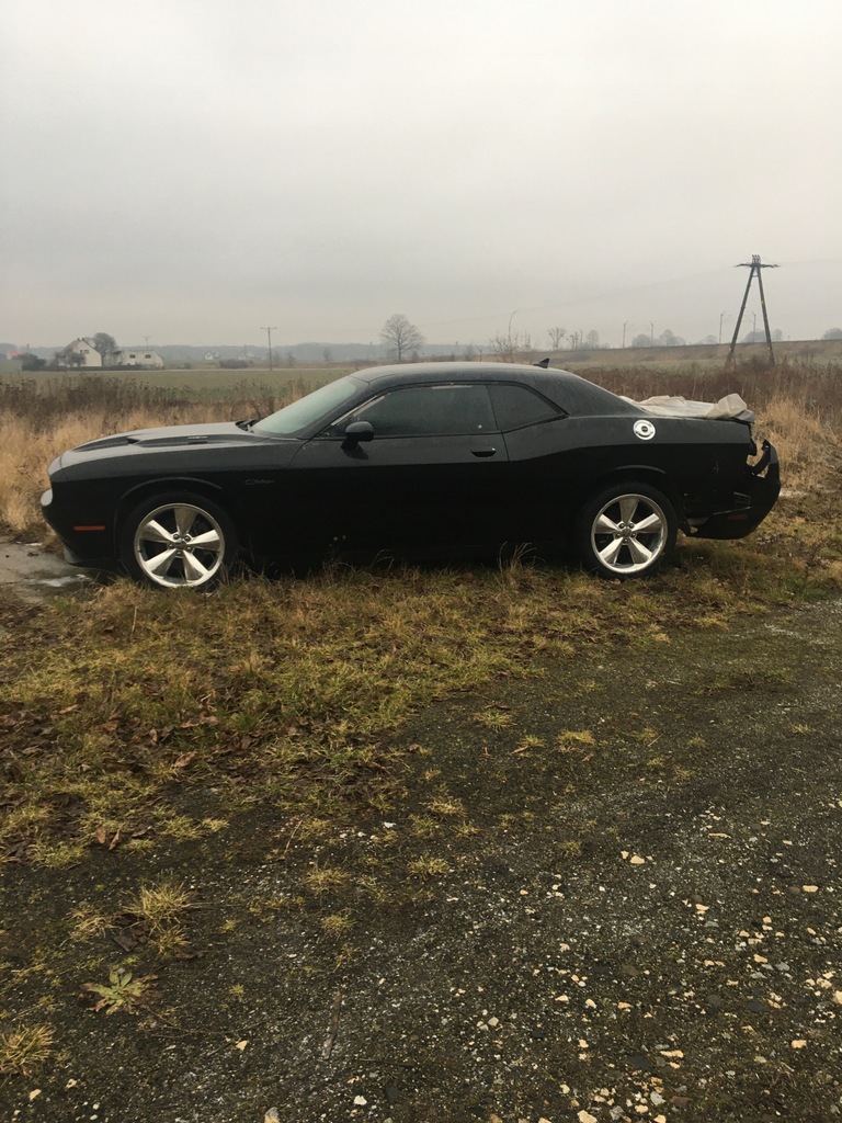 Dodge Challenger 5,7 V8 Hemi 8896085008 oficjalne