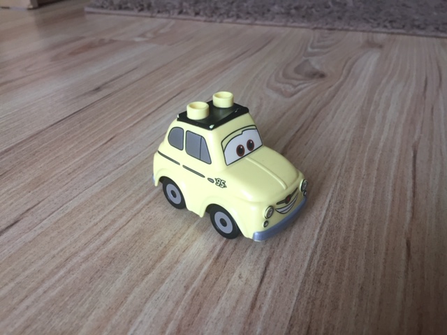 LEGO DUPLO - AUTA - CARS Luigi Auto