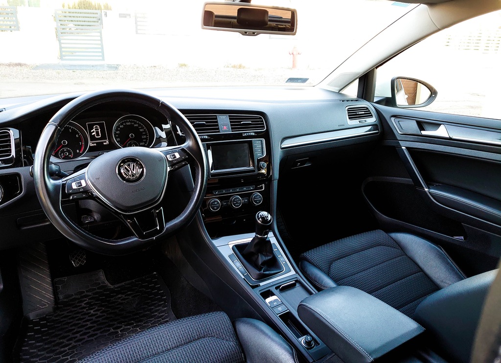 Купить VW GOLF VII 1.4 140 л.с. Highline от частного лица: отзывы, фото, характеристики в интерне-магазине Aredi.ru