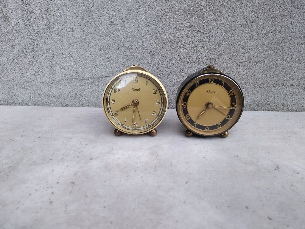 2 STARE BUDZIKI MINIATURY KIENZLE