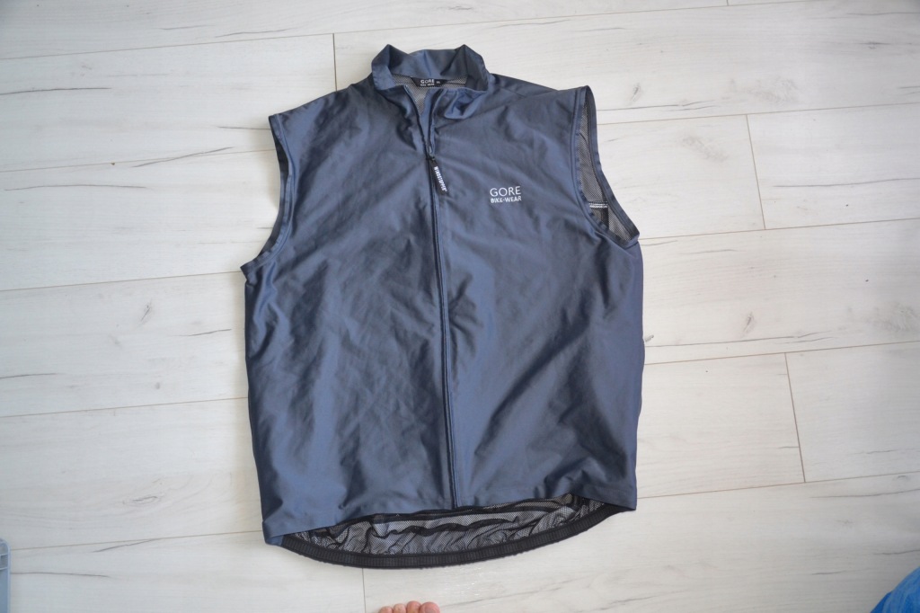 GORE BIKE WEAR WINDSTOPPER BEZREKAWNIK NA ROWER TYŁ SIATKA XXL