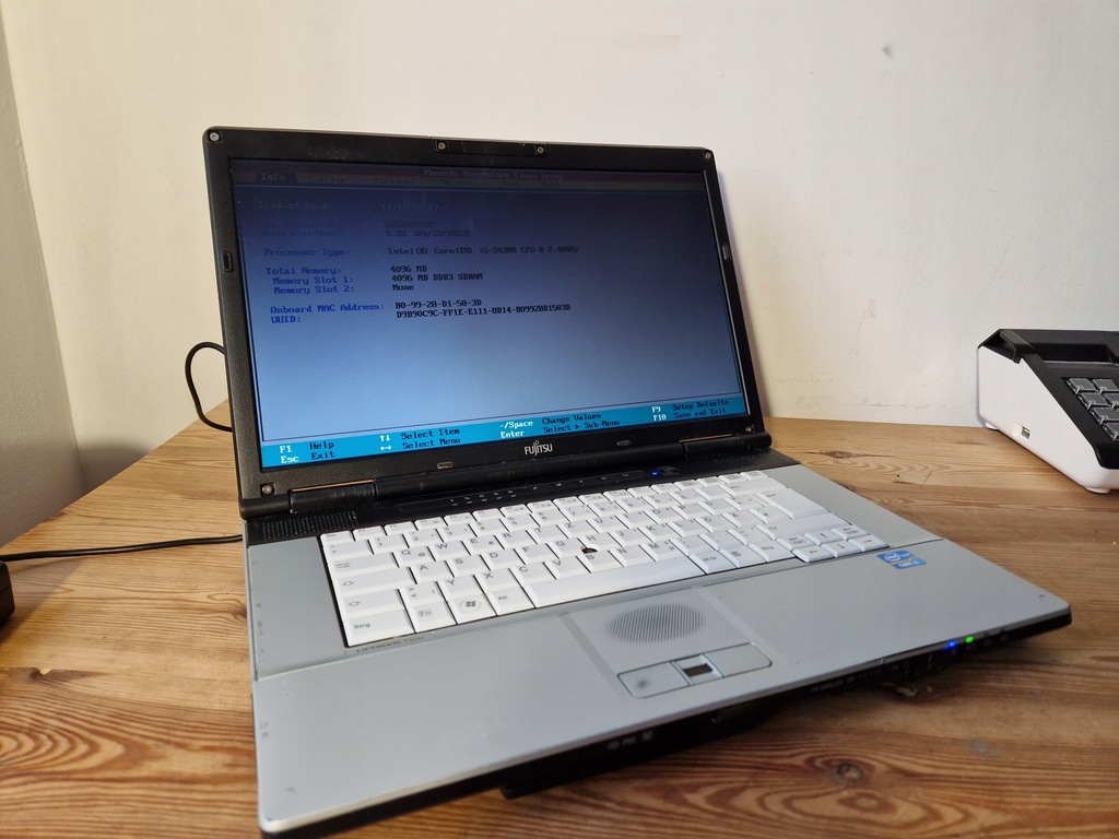 Fujitsu LifeBook E751 i5-2430M 0GB/0GB