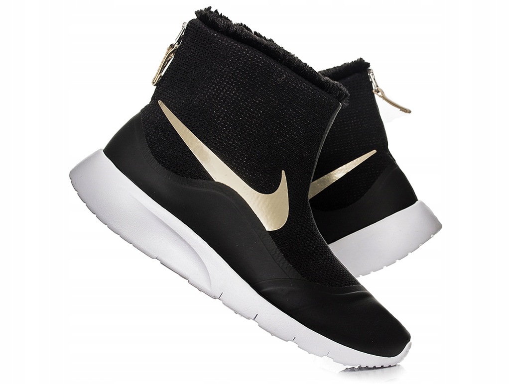 Женские ботинки Nike Tanjun High