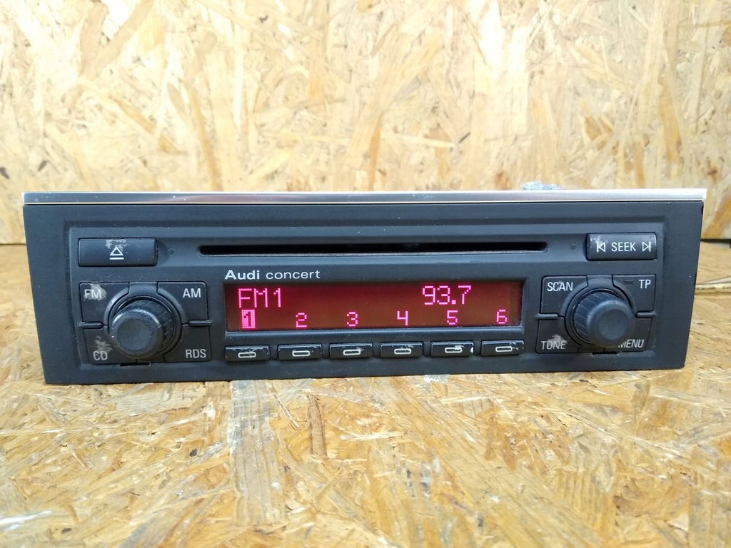 RADIO AUDI A4 B6 B7 8E0035186 + KOD 11810829290 oficjalne archiwum Allegro