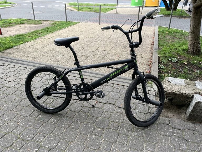 ROWER BMX CROSS WIND + 4 PEGI 20"