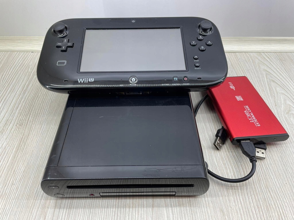 Konsola Nintendo Wii U czarna + dysk 500GB