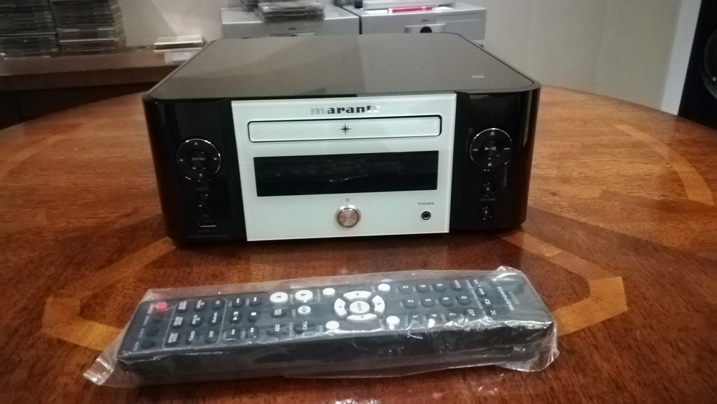 Marantz MCR 611 Wzmacniacz CD stan jak nowy 9973772256 oficjalne