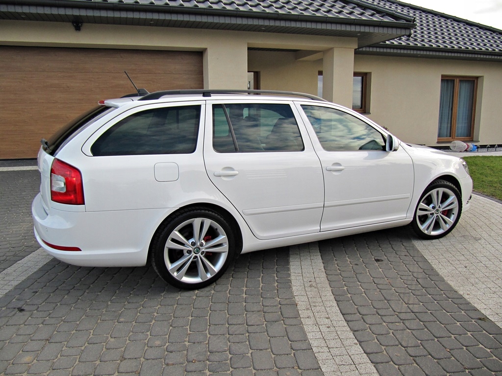 Купить * VRS * SKODA OCTAVIA 2.0 TDI *170 км* XENON*NAVI *: отзывы, фото, характеристики в интерне-магазине Aredi.ru