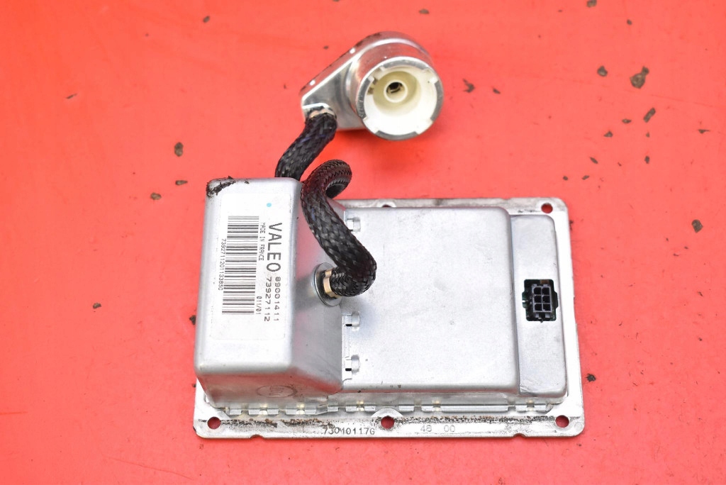 PRZETWORNICA XENON KSENON LEWA 89001411 RENAULT LAGUNA 2 II 01-05