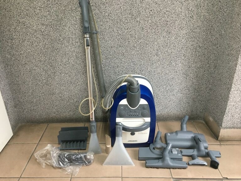 ODKURZACZ PIORĄCY ZELMER AQUAWELT 1600W - 12079428025 - oficjalne ...