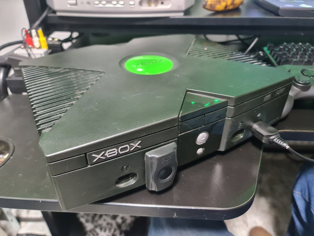 KONSOLA XBOX CLASSIC KOMPLET - PAD KABEL AV GRA DVD NIGDY NIE OTWIERANA