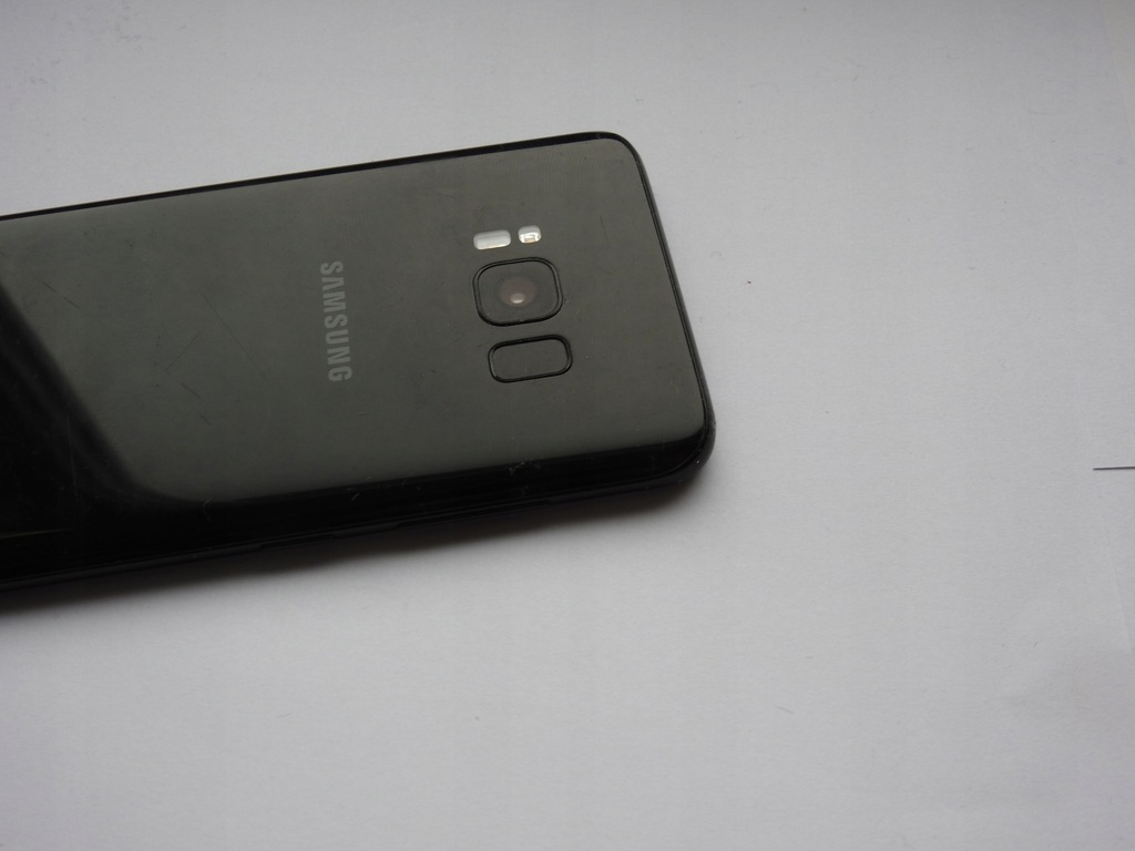 Купить Samsung Galaxy S8 SM-G950F 64/4 ГБ черный: отзывы, фото, характеристики в интерне-магазине Aredi.ru