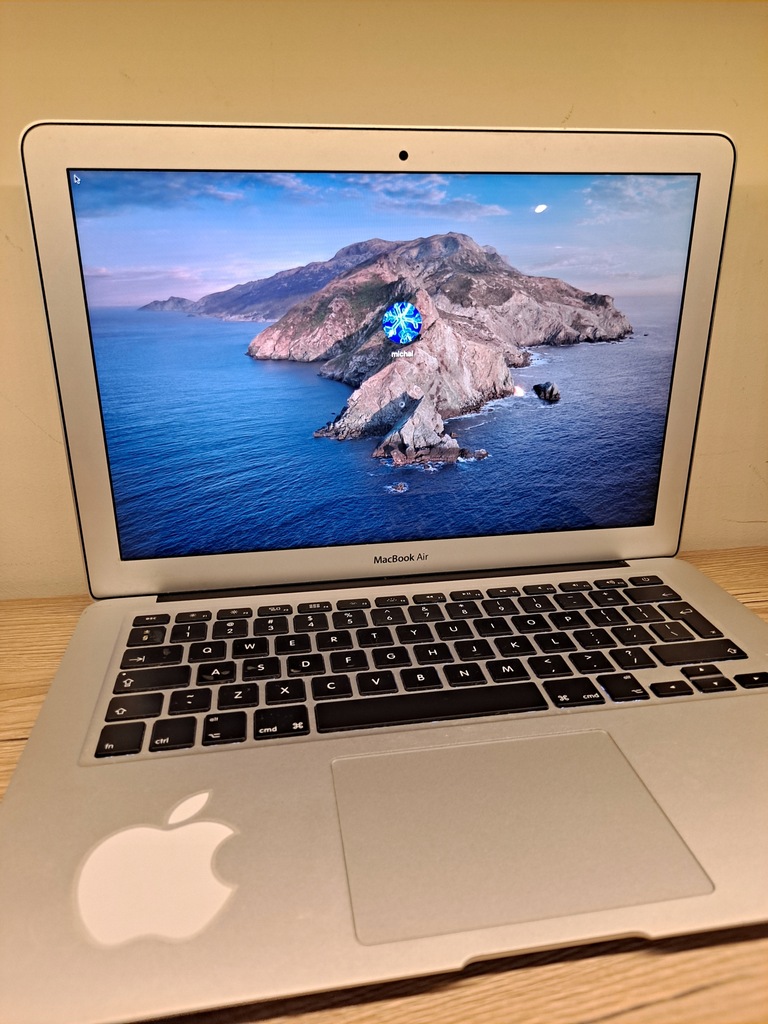 Apple MACBOOK AIR A1466 4GB 128 Gb i5