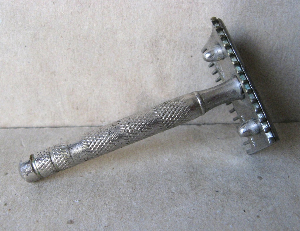 Przedwojenna MASZYNKA do GOLENIA : GILLETTE - USA dla Oficer WP sprzed 1939
