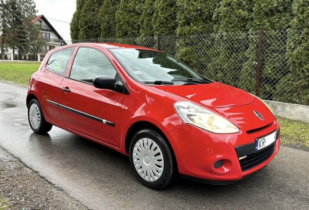 Renault Clio Renault Clio 1.2 16V Campus YAHOO