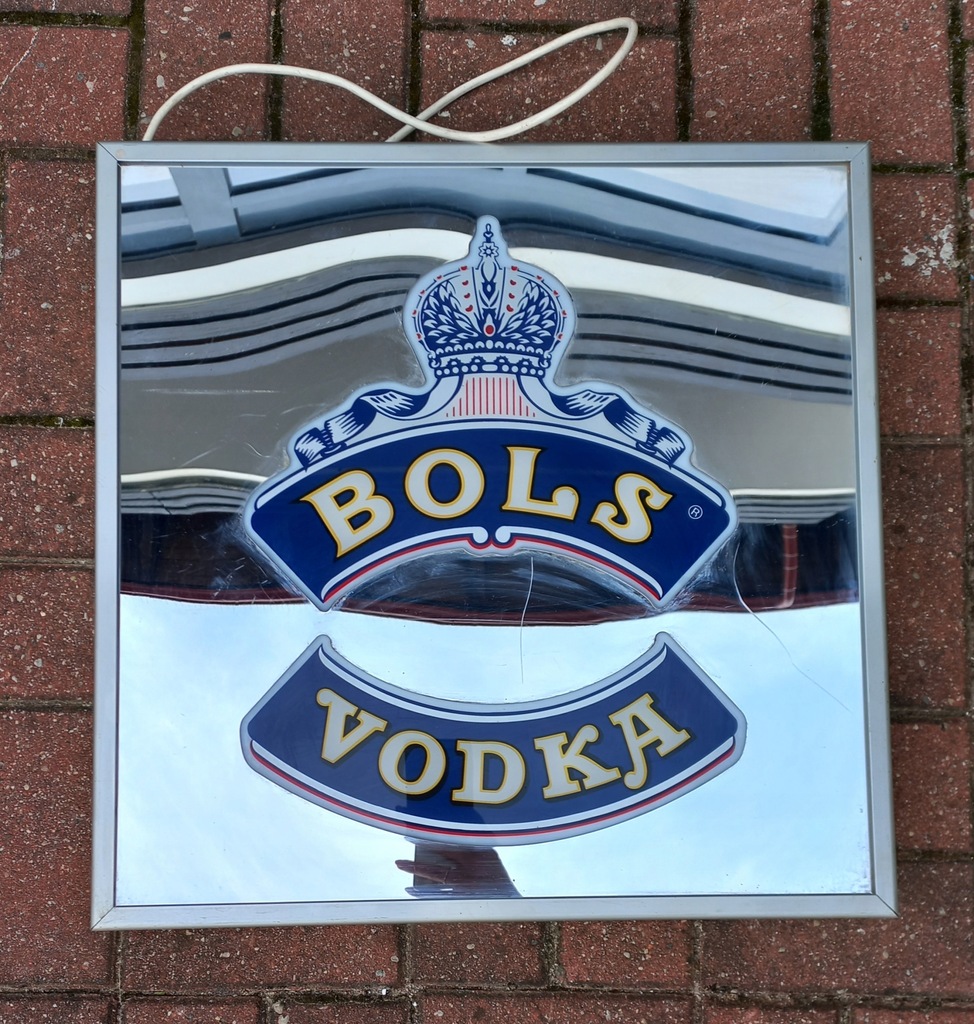 PODŚWIETLANA REKLAMA BOLS VODKA