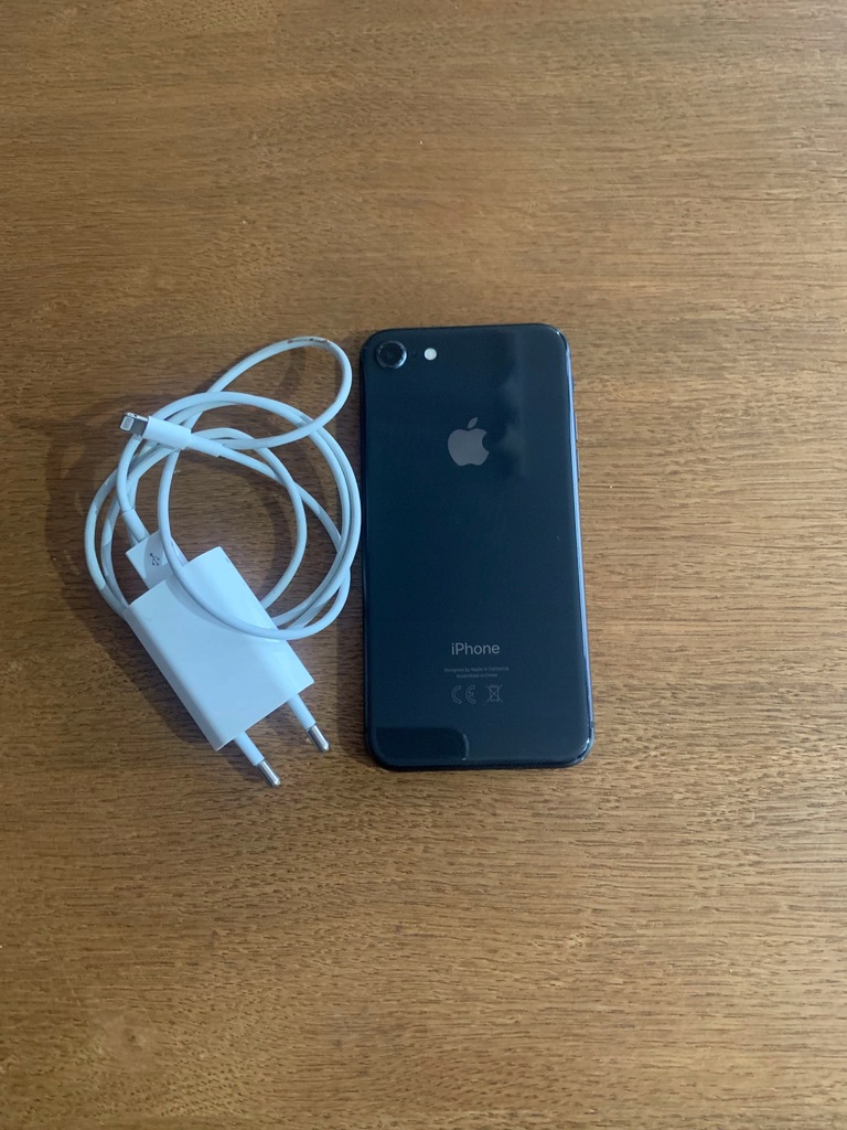 Smartfon Apple iPhone 8 2 GB / 128 GB szary