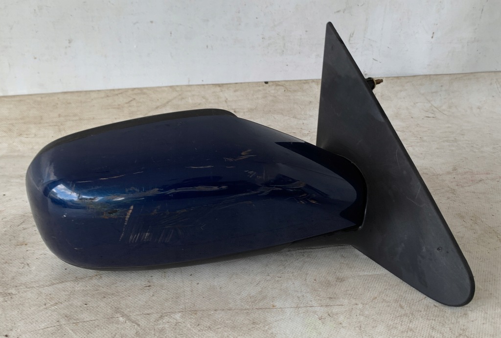 # LUSTERKO PRAWE RENAULT LAGUNA II 9 PIN