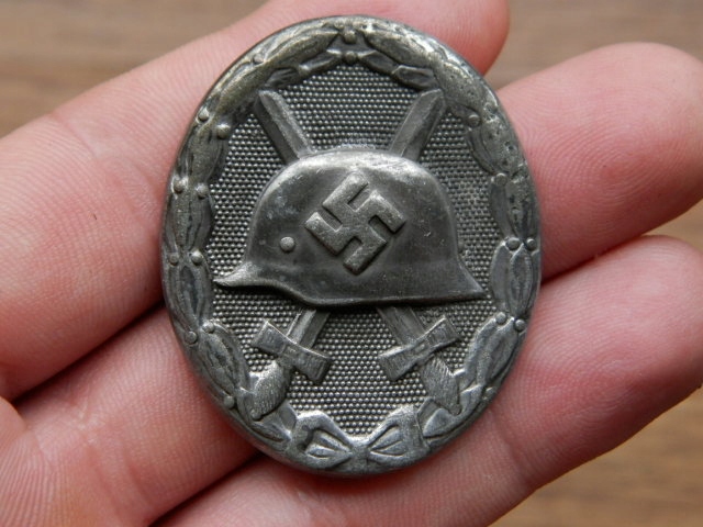 srebrna odznaka za rany syg 127 Moritz Hausch A.G.