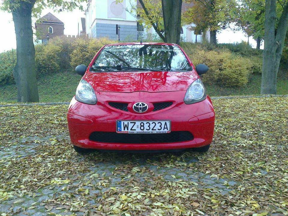 Купить Toyota AYGO I 1.0 Бензин 68 л.с.: отзывы, фото, характеристики в интерне-магазине Aredi.ru