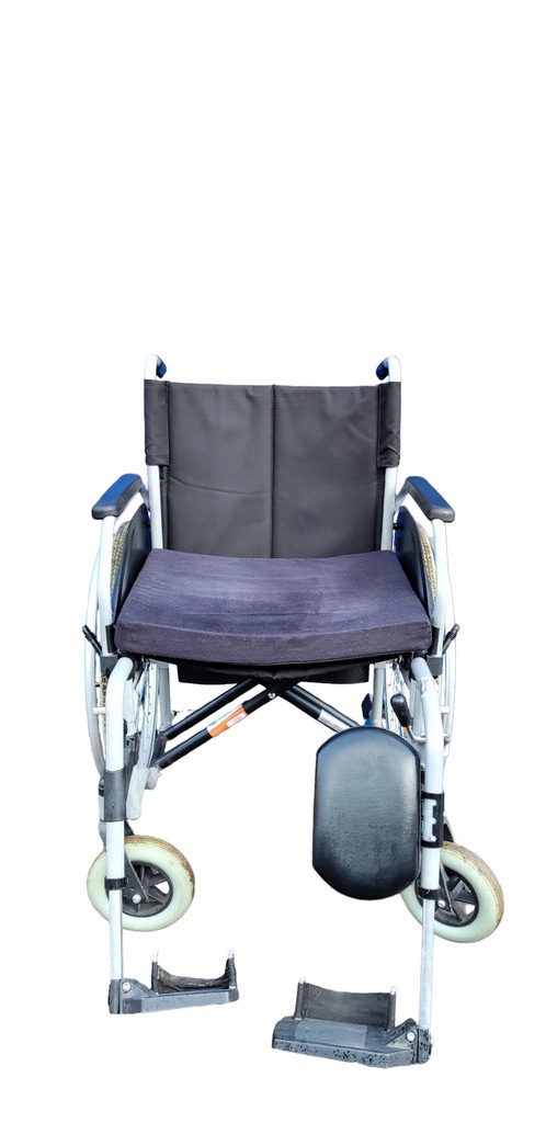 Wózek inwalidzki ręczny Trendmobil 130kg 51cm