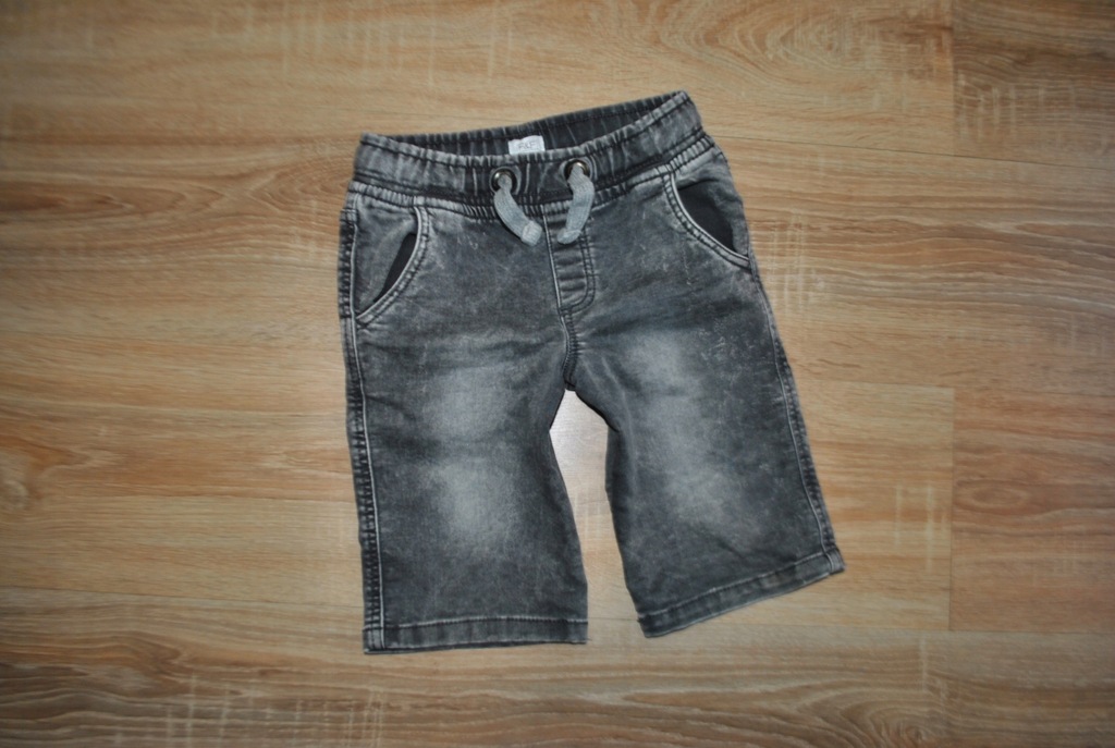 F&F świetne spodenki jeansowe GUMA 116 BDB
