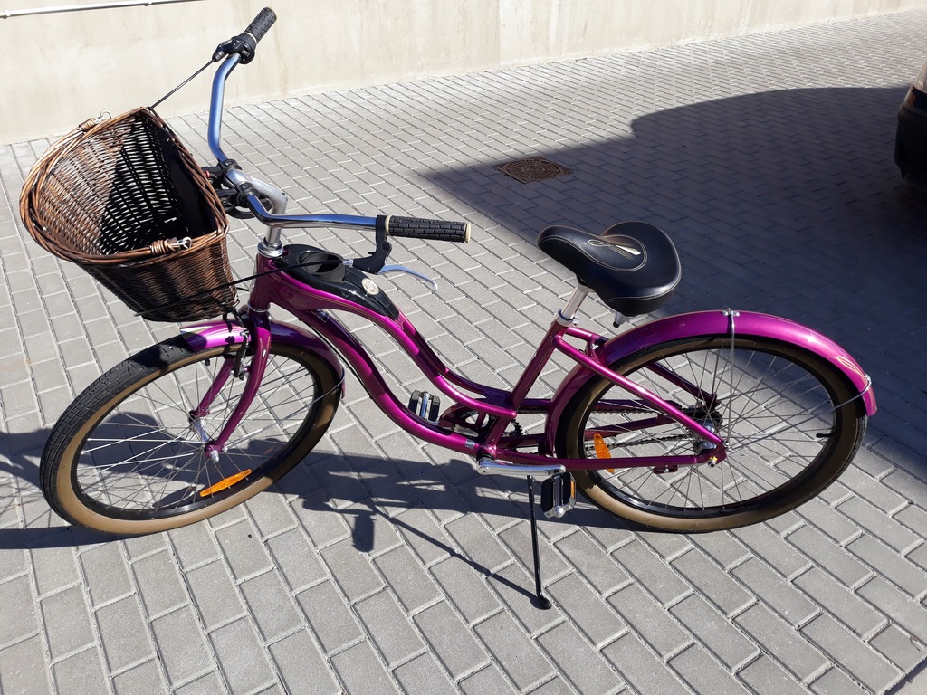 schwinn debutante cruiser