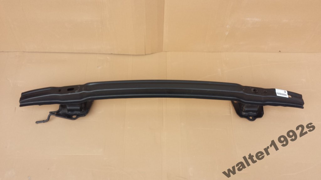 BELKA ZDERZAKA TYL BMW E90 SEDAN 51127058467 6188591183