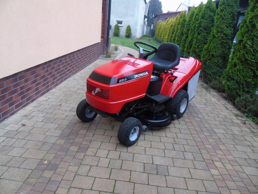 TRAKTOREK KOSIARKA HONDA 2213 KOSZ GWARANCJA