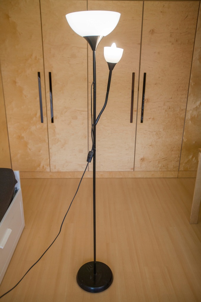 Lampa podłogowa Ikea NOT czarna
