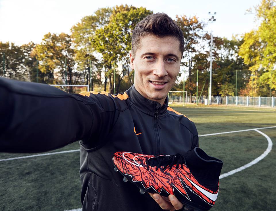 Robert Lewandowski Buty meczowe.