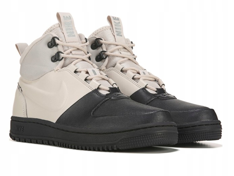 nike path winter mid trainers