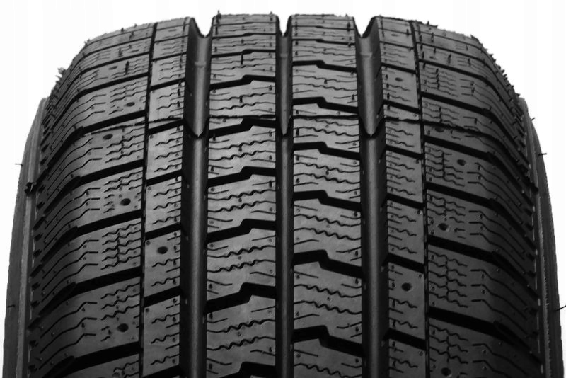 1Z 235/65R16C Goodyear Cargo UltraGrip 115R 3814 N