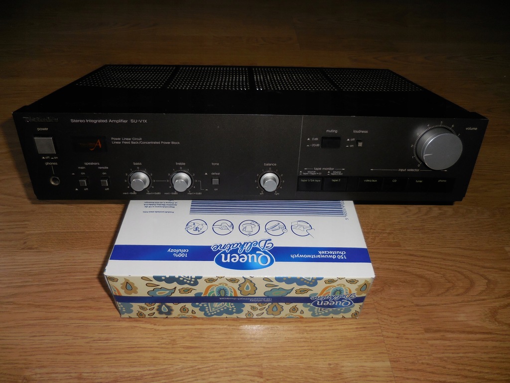 Wzmacniacz Technics SU-V1X uszkodzony.