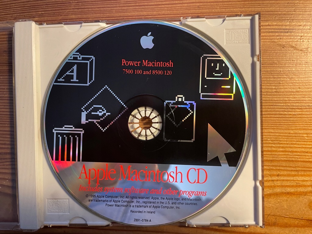 Oryginalny system Apple MAC OSX - Mac Power Macintosh 7500/100 i 8500/120