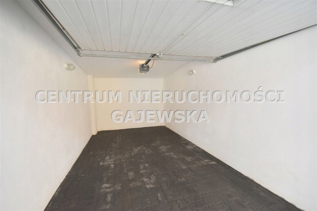 Garaż Piła, pilski, 17,70 m²