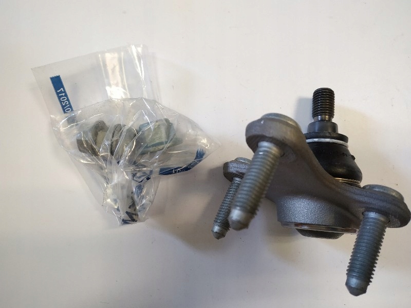 SWORZEŃ WAHACZA LEMFORDER 26772 02 009 1K0407365C - 8245036970 ...