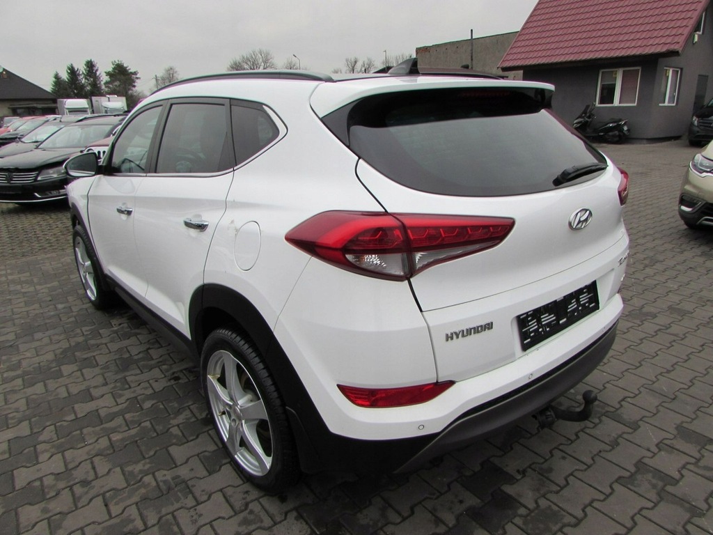 Купить Камера заднего вида Hyundai Tucson Premium 4WD Navi Led: отзывы, фото, характеристики в интерне-магазине Aredi.ru