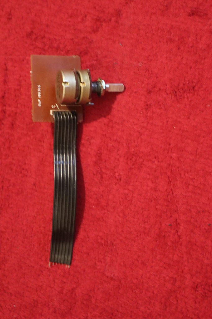 Potencjometr głośności Volume Technics SU-V2A