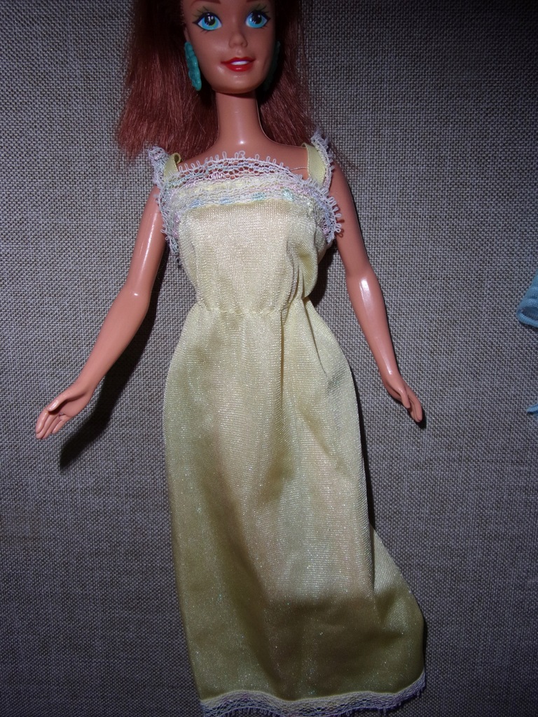 Unikatowa koszula nocna lalki Barbie
