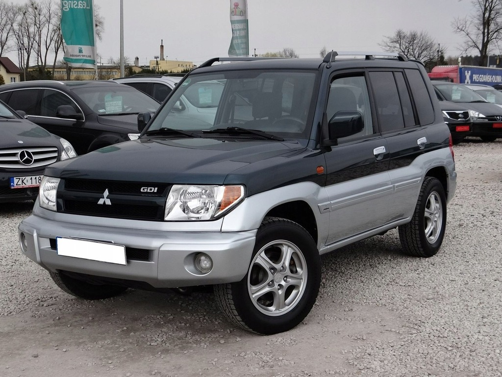 Mitsubishi Pajero Pinin 4 x 4 SUPER SELECT 2,0 Ben