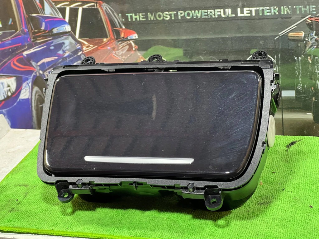 BMW F10 F11 CUP HOLDER UCHWYT NA KUBKI NAPOJE 13803566030 oficjalne