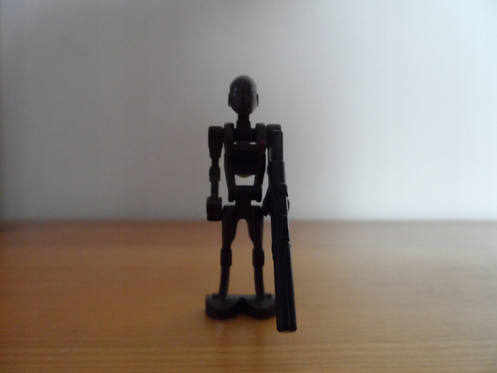 Figurka Lego Star Wars - Brązowy Droid z karabinem