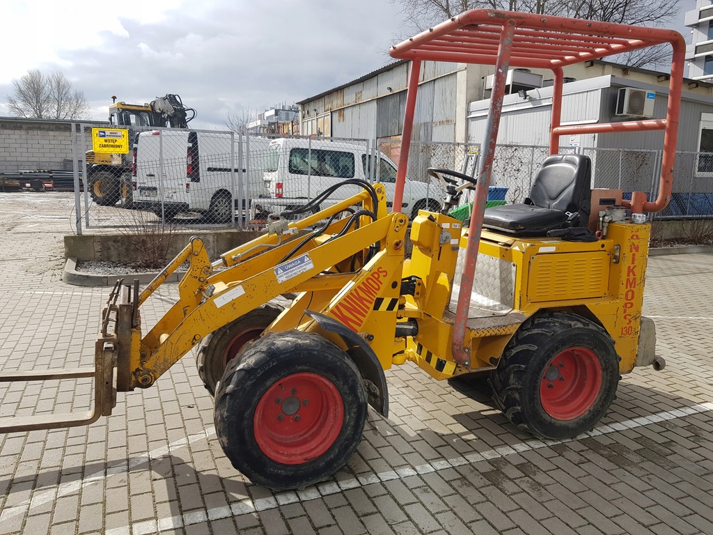 KNIKMOPS 130 ŁADOWARKA