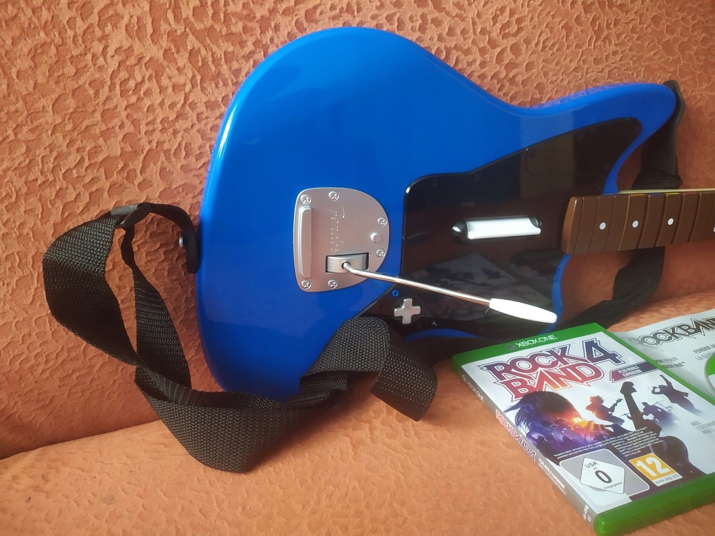 ROCK BAND 4 FENDER JAGUAR GITARA GRA PUDEŁKO PASEK 9204486875