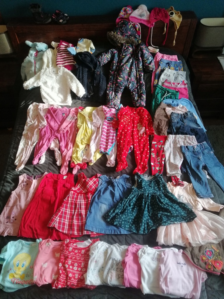 Ubranka dla dziewczynki roz.80 jesień/zima 50sztuk